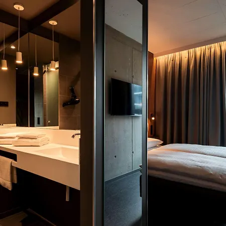 Zleep Hotel 3*
