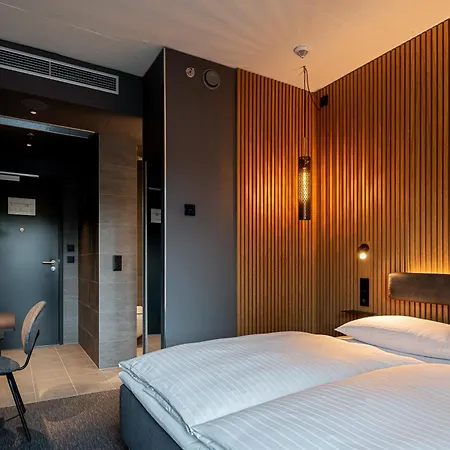 Zleep Hotel 3*